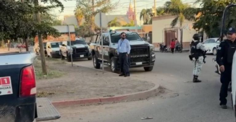 Autoridades de los diferentes niveles de gobierno se dieron cita en el lugar.