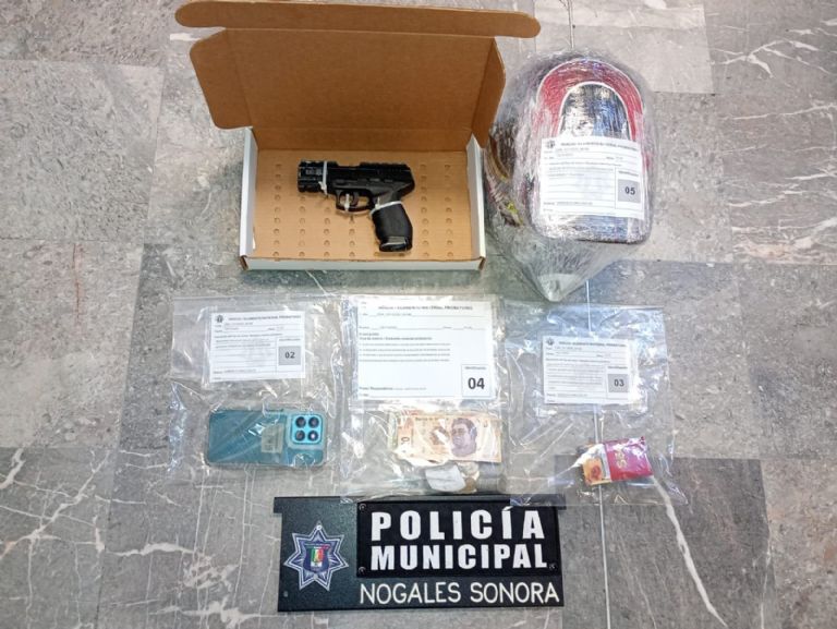 Los objetos que le fueron decomisados al presunto criminal