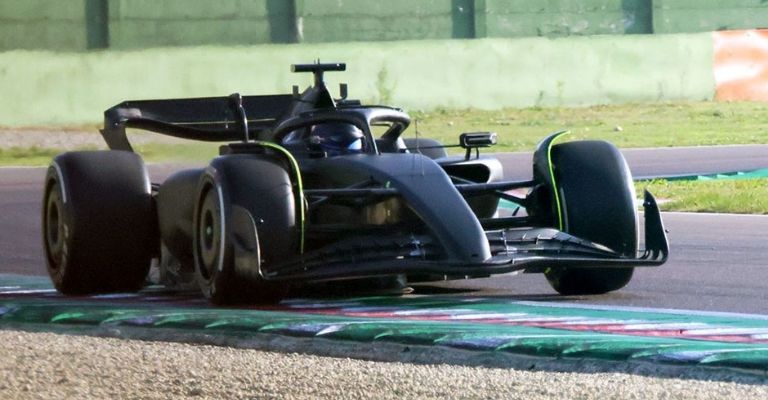 'Checo' ya realizó pruebas para su nueva escudería