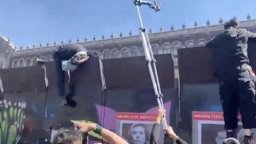 VIDEO: Marcha de la Generación Z llega a Palacio Nacional y provoca momentos de TENSIÓN