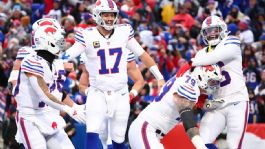 Foto que representa a Allen y los Bills embisten fuerte y le pasan por encima a los Buccaneers