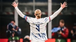 Foto que representa a Erling Haaland destroza el sueño de Italia; Noruega vence y se clasifica a la Copa del Mundo 2026