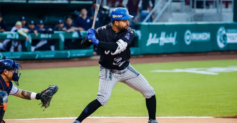 Tito Valenzuela se fue en blanco en tres turnos