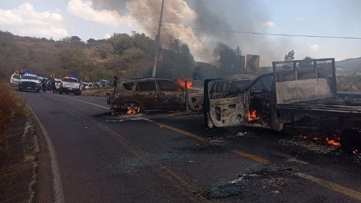 Sheinbaum niega represión en marcha Gen Z, se registran narcobloqueos en Michoacán y más en Top 3 México