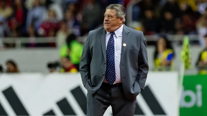 "Mexicano, hijo de pu..": Tunden al 'Piojo' Herrera luego de que Costa Rica quede fuera del Mundial 2026