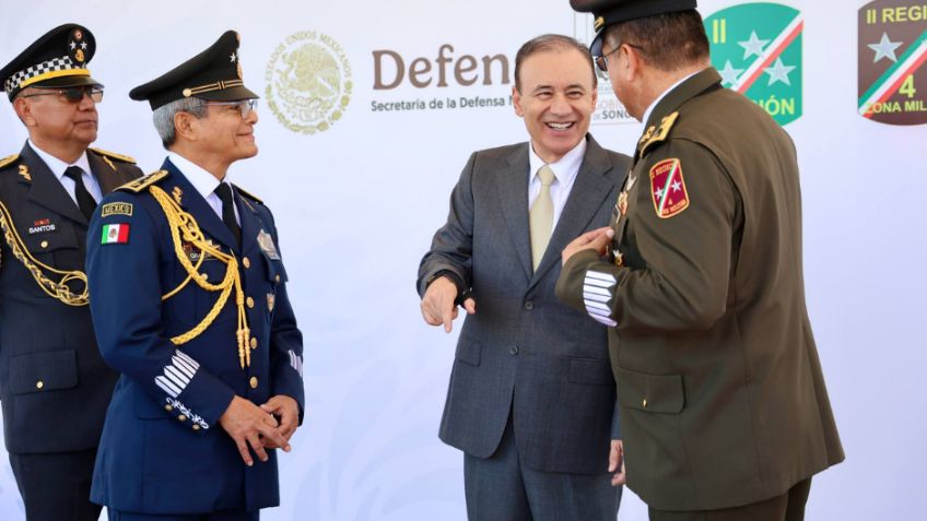 Realizan ascensos de mandos militares de Sonora; Alfonso Durazo encabeza ceremonia