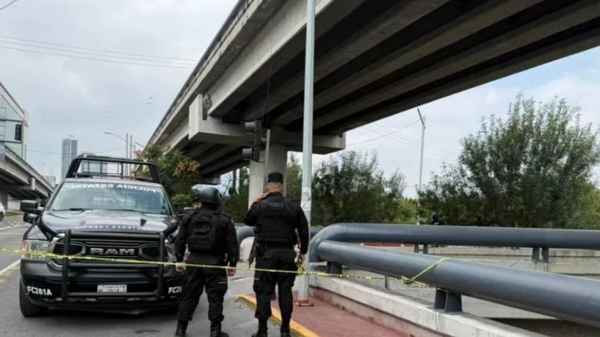 Encuentran cadáver torturado y en avanzado estado de descomposición en un río de Monterrey