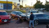 Foto ilustrativa de la nota titulada: FOTOS: Por no hacer alto, provoca APARATOSO CHOQUE MÚLTIPLE en Ciudad Obregón; participan cuatro vehículos
