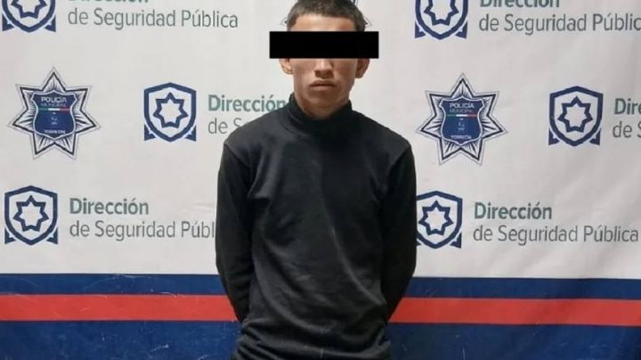 Llevaba un arma blanca: Lo atoran por violento asalto en tienda de autoservicio de Torreón