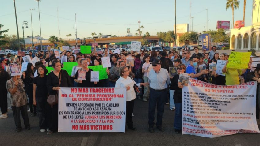 Explosión en Waldo's Hermosillo: Marchan para exigir justicia por las víctimas del incendio