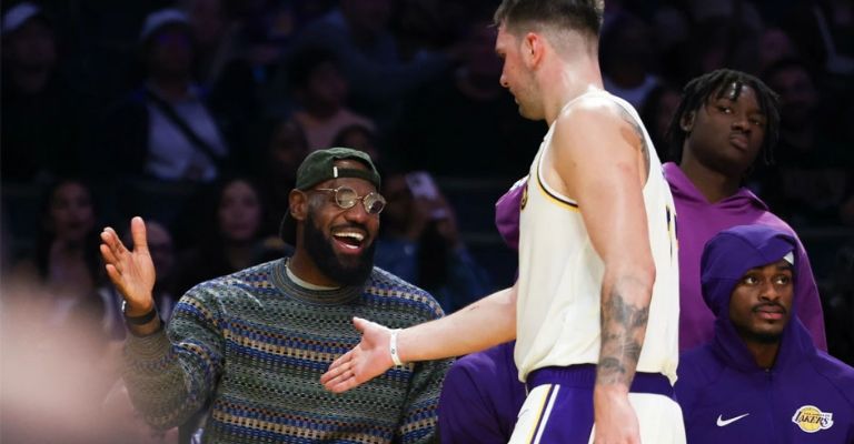 El jugador ha estado apoyando al equipo 