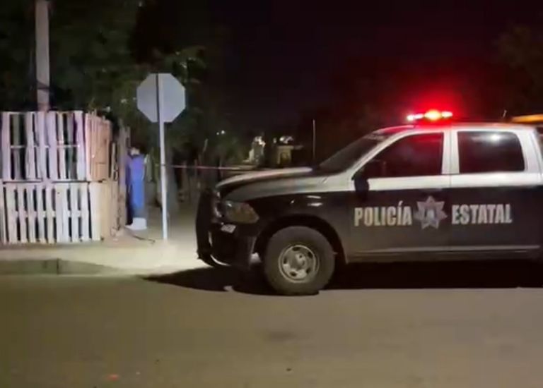 Peritos recolectan evidencias en el lugar de los hechos