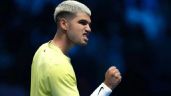 Foto ilustrativa de la nota titulada: Alcaraz tiene un firme comienzo en las ATP Finals; se impone a De Miñaur