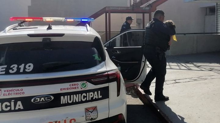 Le salvaron la vida: Policías de Hermosillo socorren a niño de 4 años tras picadura de alacrán