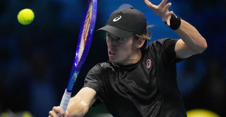 El australiano no pudo ante su rival en turno