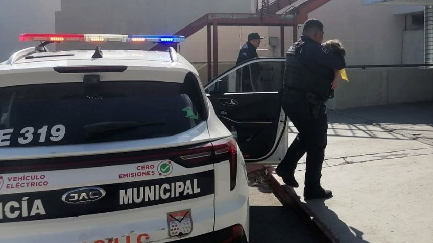 Le salvaron la vida: Policías de Hermosillo socorren a niño de 4 años tras picadura de alacrán