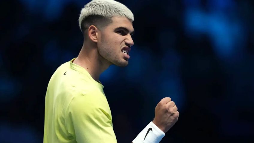 Alcaraz tiene un firme comienzo en las ATP Finals; se impone a De Miñaur