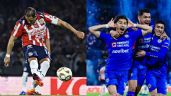 Foto ilustrativa de la nota titulada: 'Chicharito' Hernández entierra a las Chivas: Cruz Azul vence al Guadalajara y avanza a las semifinales