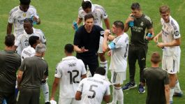 Foto que representa a Plantilla del Real Madrid respalda a Xabi Alonso tras rumores de su despido por la mala racha del equipo