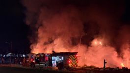 Foto que representa a FUERTE accidente en Guanajuato: Volcadura termina en incendio y muerte de un conductor