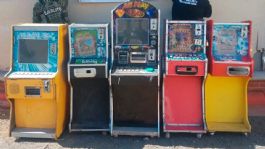 Foto que representa a Combate contra el azar irregular: Aseguran cinco máquinas tragamonedas en Ciudad Obregón