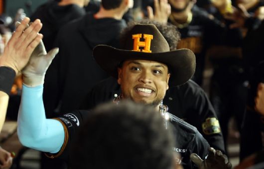 Naranjeros y Águilas sostienen cerrado duelo en busca del subliderato de la LAMP