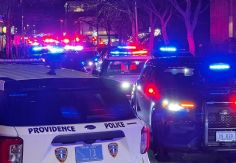 Foto ilustrativa de nota Detienen a presunto implicado en TIROTEO en la Universidad Brown que dejó 2 de muertos