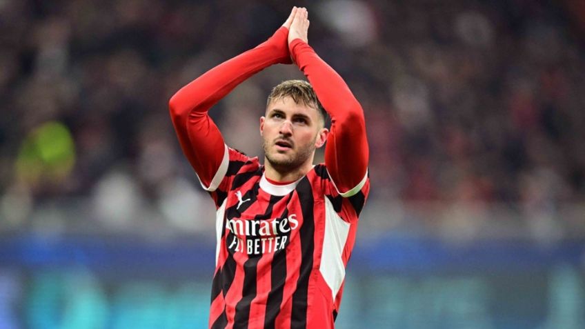 Representante de Santiago Giménez confirma las ofertas de la Premier League: "No me sorprende"