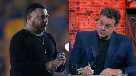 Foto que representa a Antonio Mohamed 'dobla las manos'; el 'Turco' pide disculpas por su discusión con David Faitelson