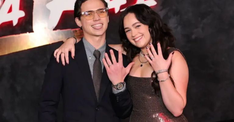 Tanner Buchanan y Mary Mouser