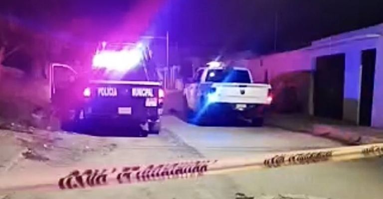 Apuñala a su expareja y acaba con su vida en Parras de la Fuente, Coahuila.