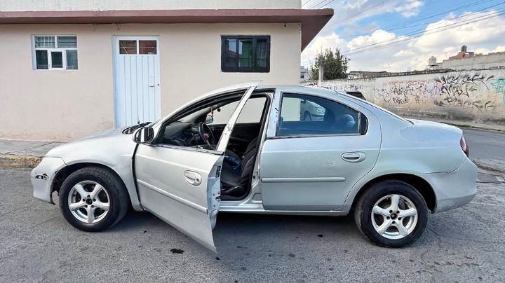 Recuperan vehículo robado a mano armada en gasolinera de Ciudad Obregón; fue abandonado