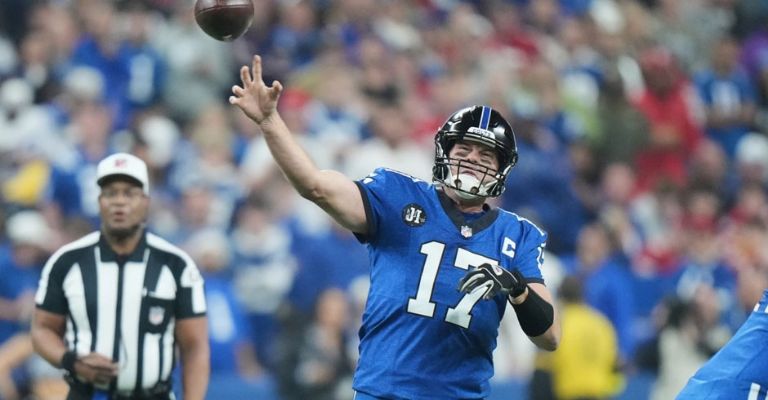 Rivers regresó del retiro para tratar de ayudar al equipo