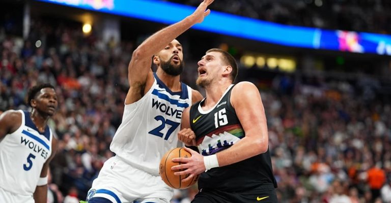 'Jocker' sumó un nuevo triple-doble a su carrera