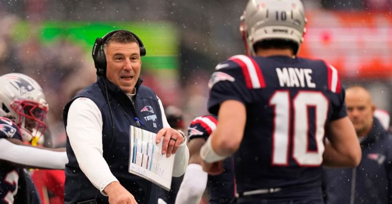Vrabel le ha devuelto el estilo ganador a los Pats