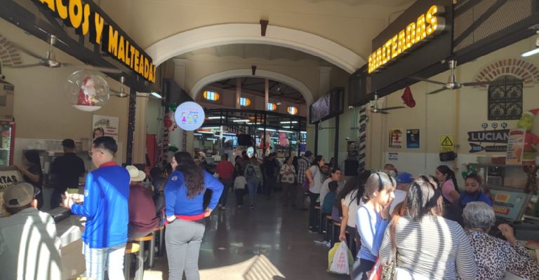 Locatarios del Mercado Municipal de Hermosillo esperan mejores ventas por fin de año