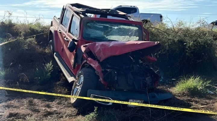 Volcadura deja cuatro lesionados en Salvador Alvarado, Sinaloa; el conductor perdió el control