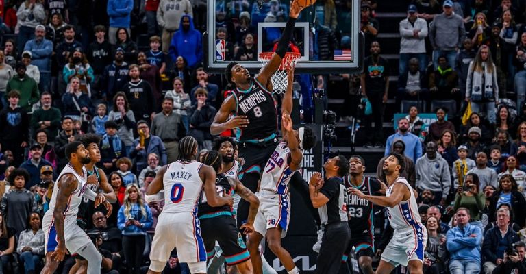 El duelo resultó muy peleado