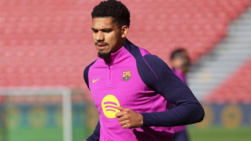 Ronald Araújo se reintegra al Barcelona luego de su permiso especial por una afección mental