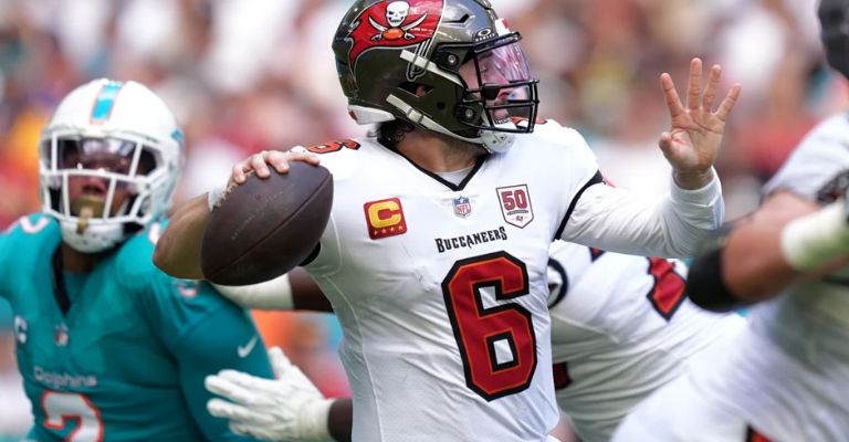 Mayfield y los Bucs tuvieron un colapso