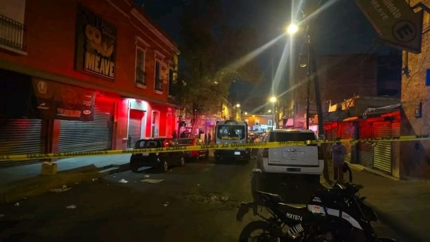 Sicario irrumpe en restaurante del Centro CDMX y desata BALACERA; confirman un muerto y un herido