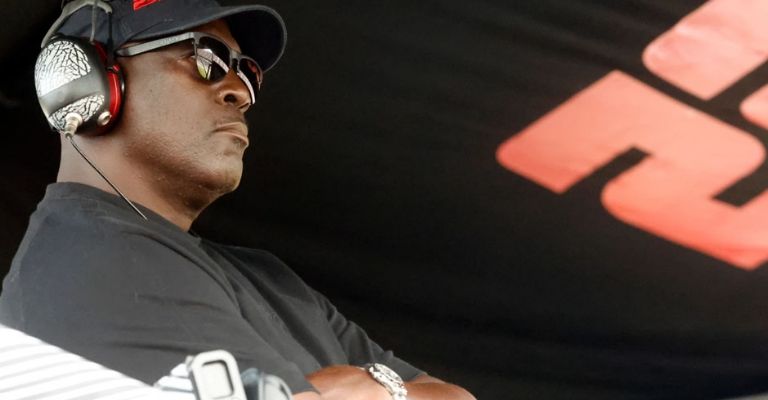 Jordan es copropietario de un equipo de Nascar
