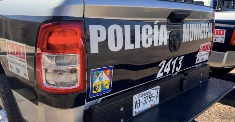 Detienen a hombre que provocó una persecución policial en calles de Nogales, Sonora.