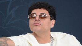 Foto que representa a VIDEO: Eduin Caz deja en shock a millones al romper pantalla en pleno concierto en Colombia por esto