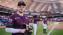 Foto que representa a Bateo oportuno permite a Joey Meneses ser el Jugador de la Semana en la LAMP