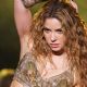 VIDEO: Joven jala el cabello de Shakira en pleno concierto y así reaccionó; ¿dejará de convivir con fans?