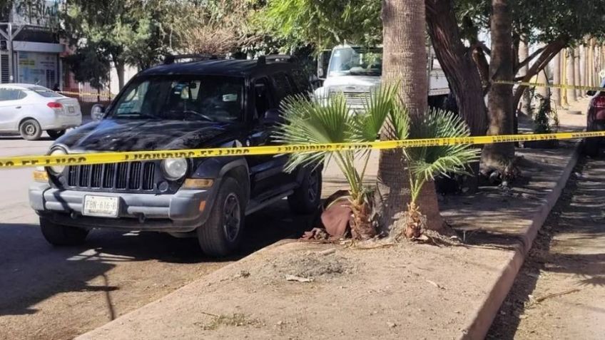 Hombre se desploma y pierde la vida de forma trágica al bajar de su vehículo en Torreón, Coahuila