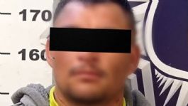 Foto que representa a Detenido por intentar robar celulares en tienda de conveniencia en Nogales; trabajador lo retuvo