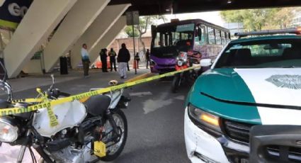 Le quiso ganar el paso: Muere motociclista arrollado por un camión en la Miguel Hidalgo