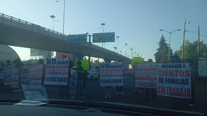 Colapsa Periférico Norte por manifestación a la altura del Parque Naucalli, en Naucalpan